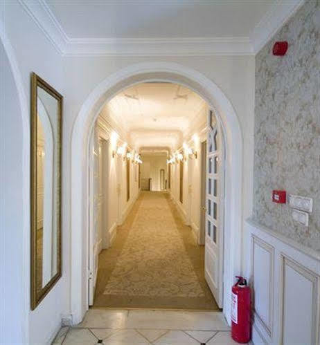 Avicenna Sultanahmet Otel 4*